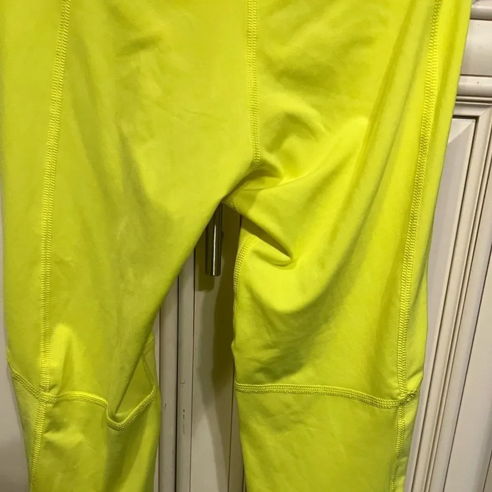 Nike Pro Dri-Fit Youth Yellow Training Pants Youth Size M